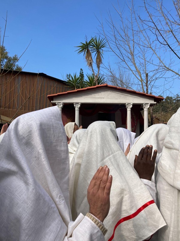 Figure 2. Rituel collectif de Pietas